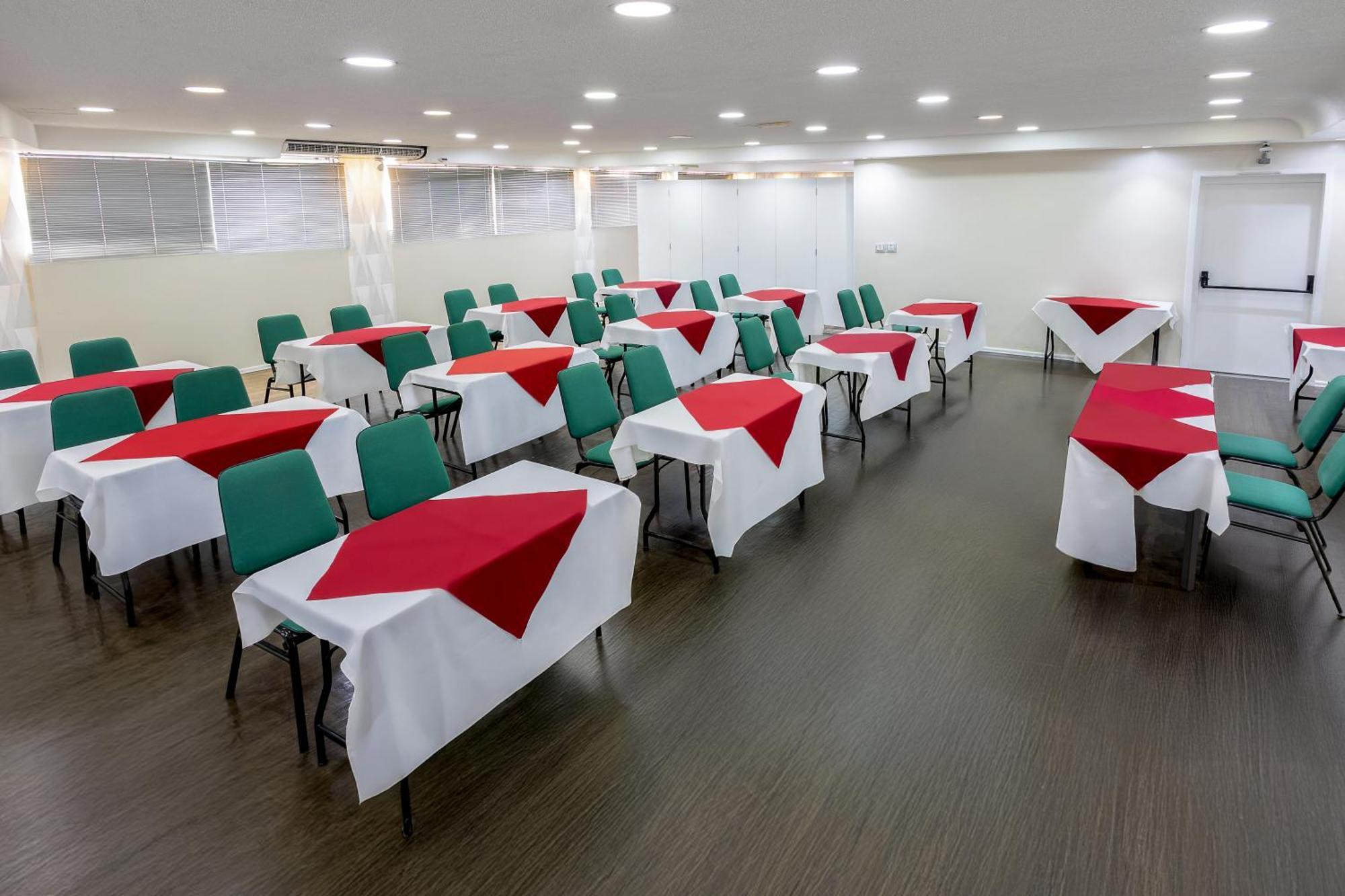 Hotel Euro Suite Sao Paulo By Nacional Inn - A 600 Metros Da Rua 25 De Marco Dış mekan fotoğraf